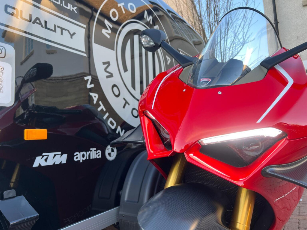 DUCATI PANIGALE V4R