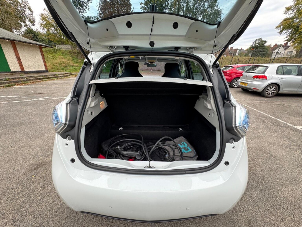 RENAULT ZOE