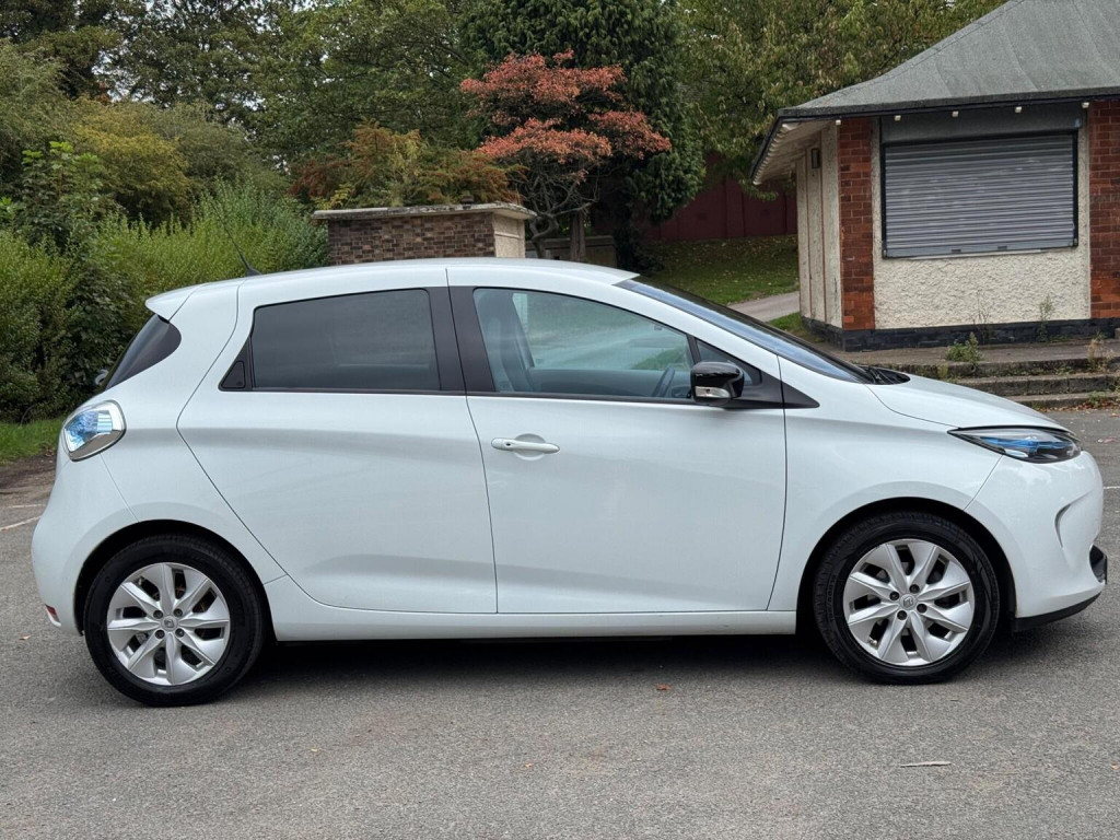 RENAULT ZOE