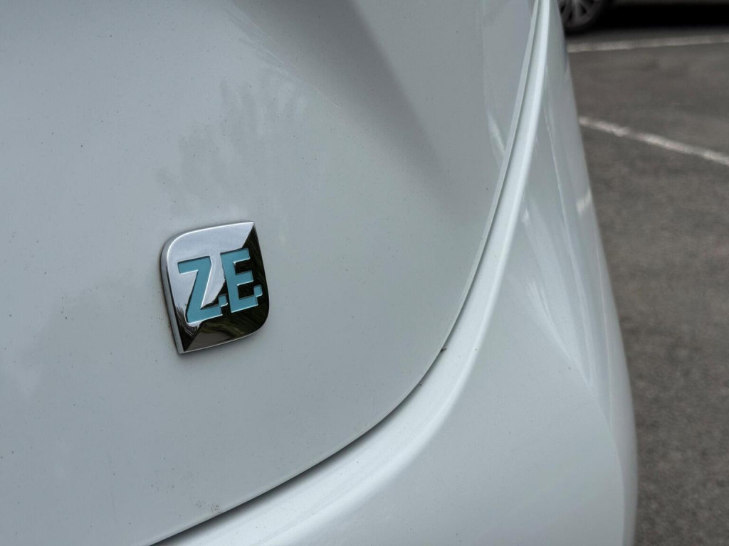 RENAULT ZOE