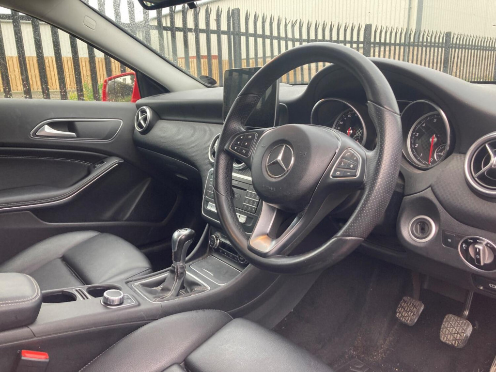 MERCEDES-BENZ A CLASS