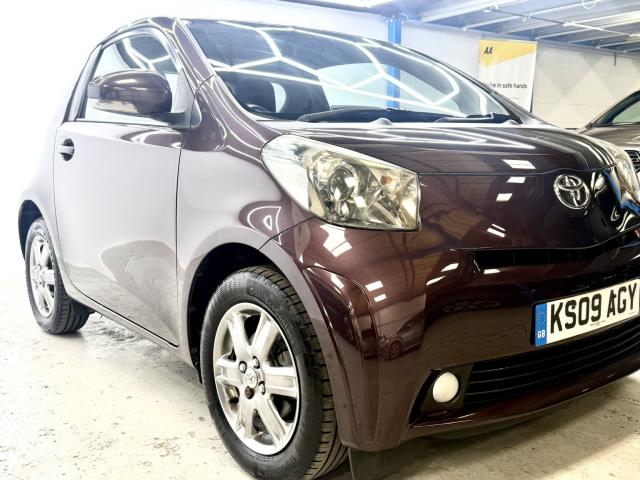 TOYOTA IQ 1.0 VVT-i 2