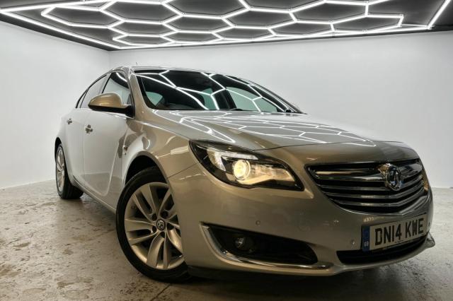 VAUXHALL INSIGNIA 1.8 16V SRi
