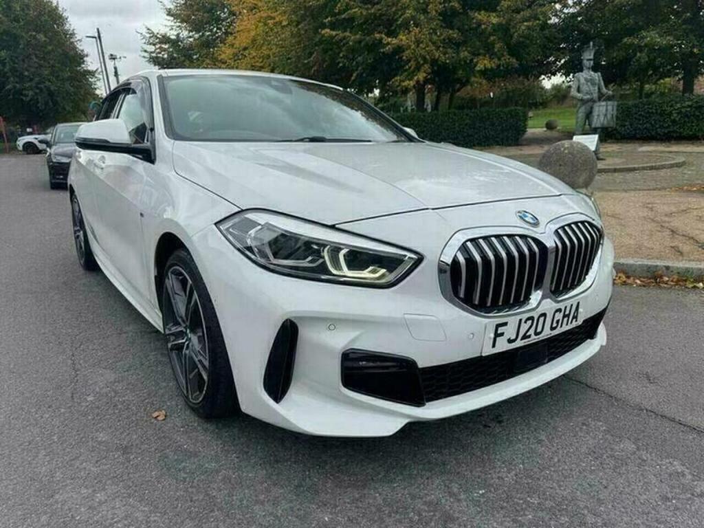 BMW 1 SERIES