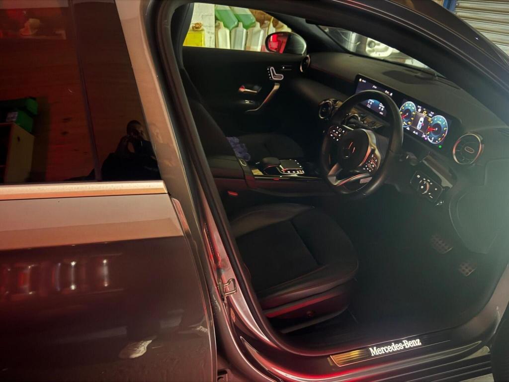 MERCEDES-BENZ A CLASS