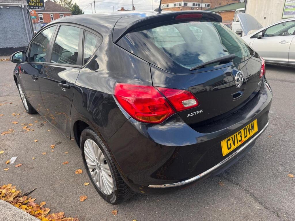 VAUXHALL ASTRA