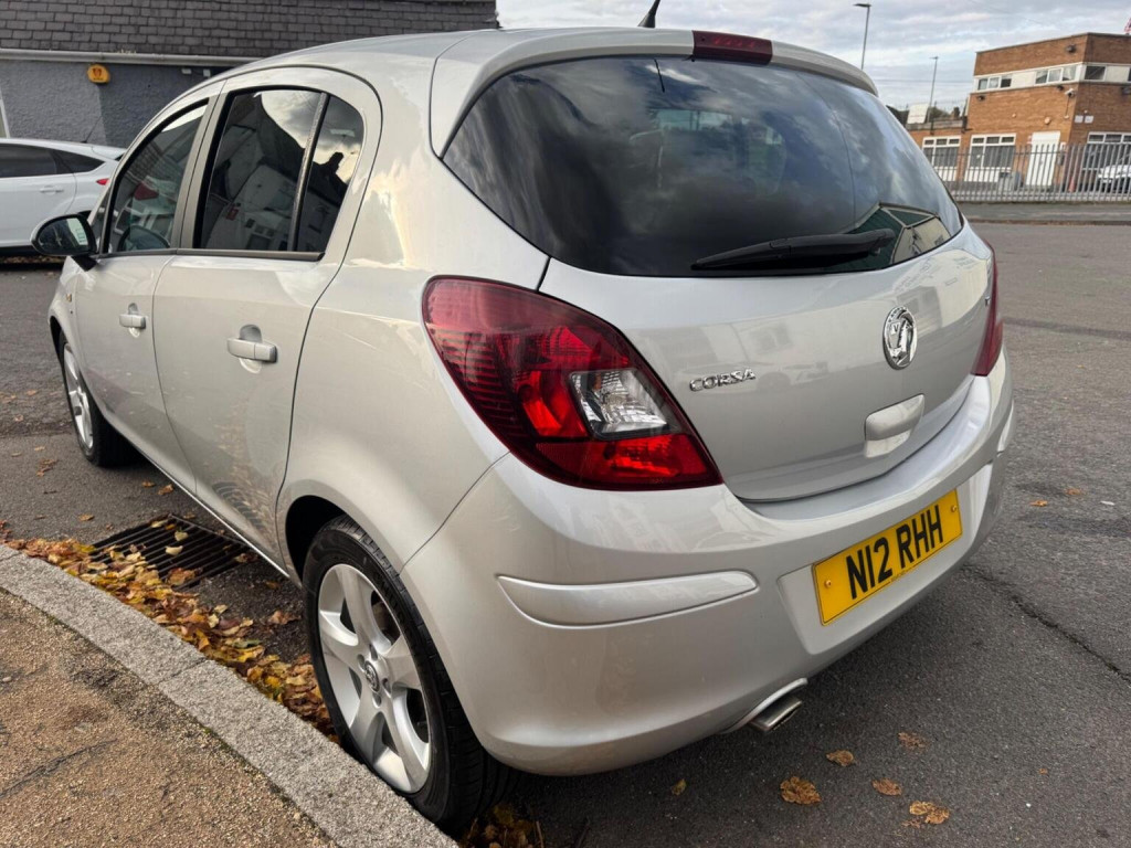 VAUXHALL CORSA