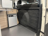 VOLKSWAGEN CAMPERVAN