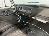 VOLKSWAGEN CAMPERVAN