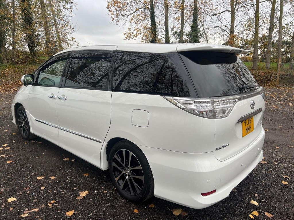 TOYOTA ESTIMA