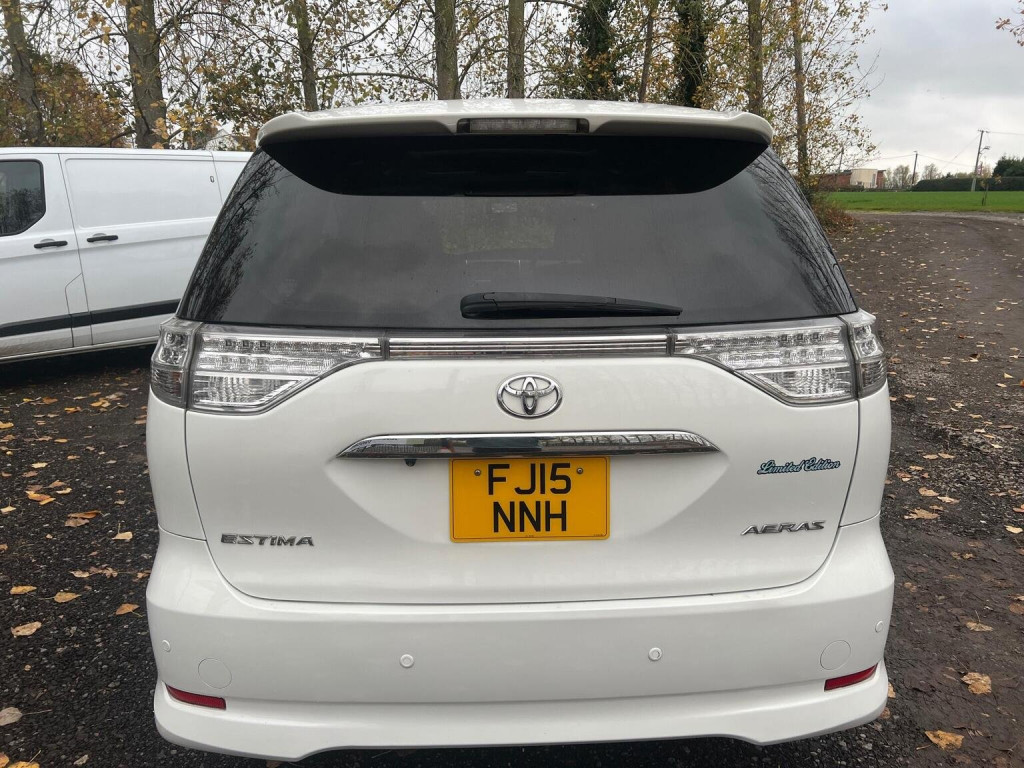 TOYOTA ESTIMA