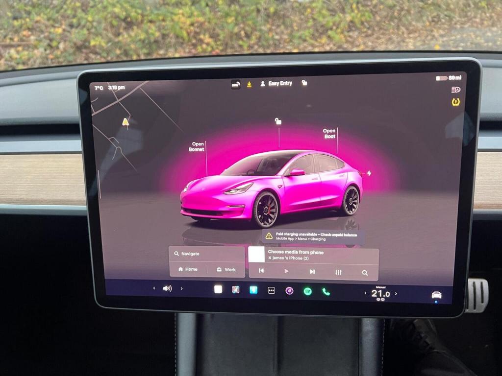 TESLA MODEL 3