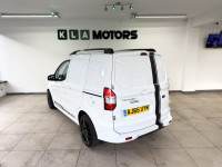 FORD TRANSIT COURIER