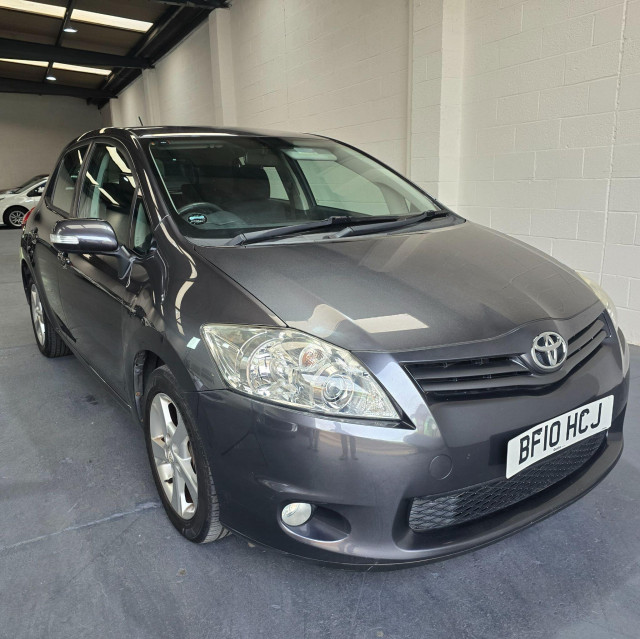 TOYOTA