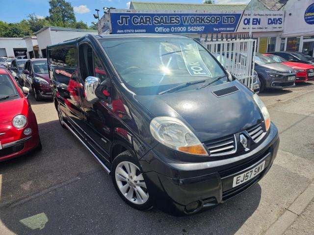RENAULT TRAFIC