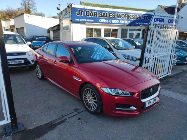 JAGUAR XE