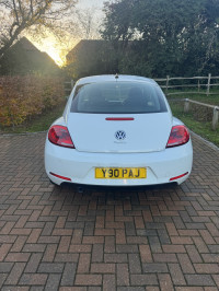 VOLKSWAGEN BEETLE