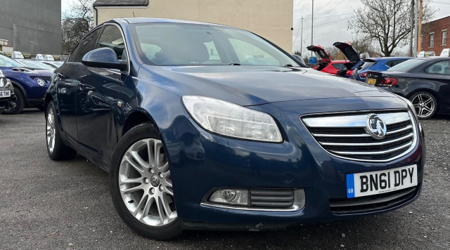 VAUXHALL INSIGNIA 2.0 CDTi ecoFLEX Exclusiv Euro 5 (s/s) 5dr