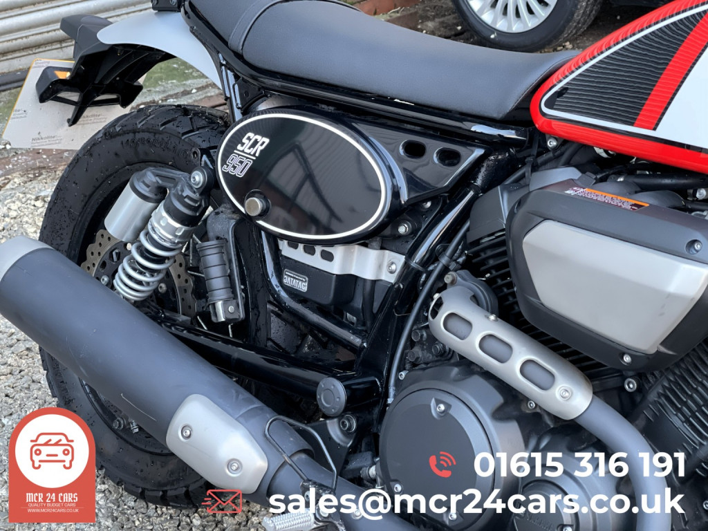 YAMAHA SCR 950