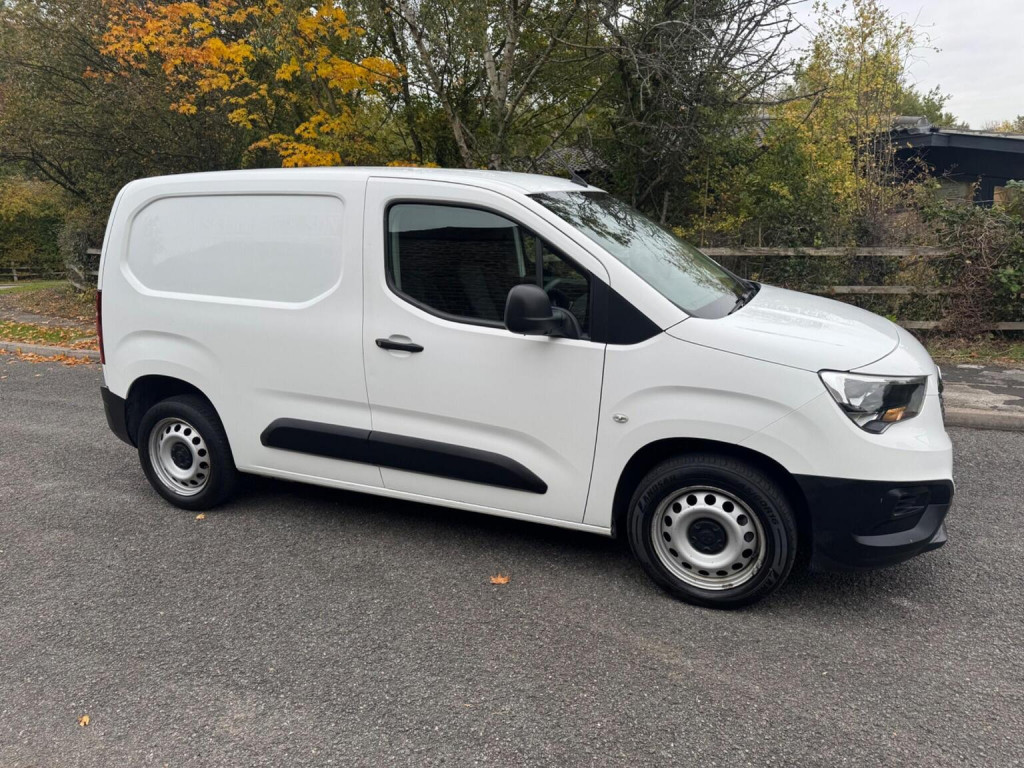 VAUXHALL COMBO