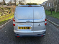 FORD TRANSIT COURIER