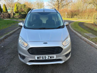 FORD TRANSIT COURIER