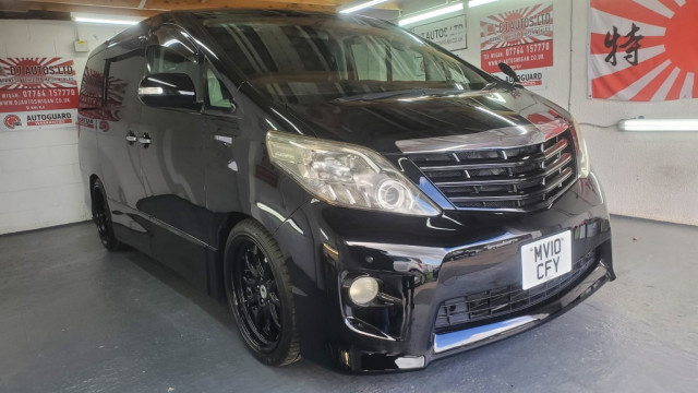 TOYOTA ALPHARD