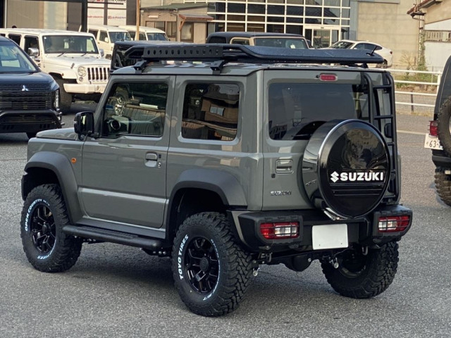 SUZUKI JIMNY