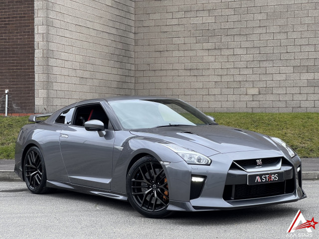 NISSAN GT-R