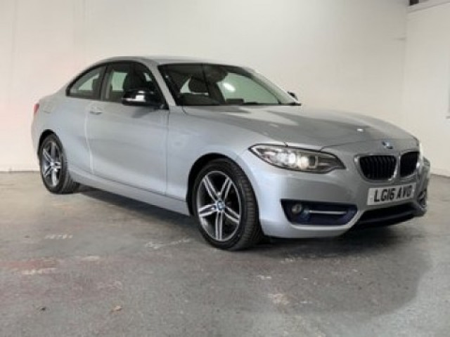 BMW 2 SERIES 2.0 220d Sport Coupe