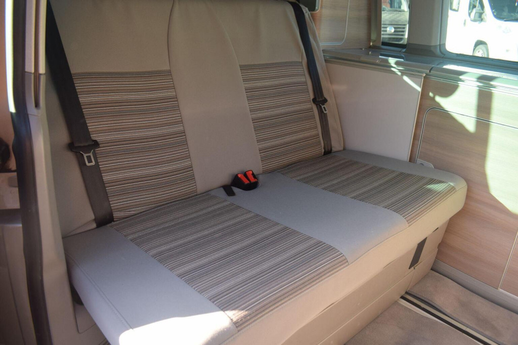 VOLKSWAGEN CALIFORNIA