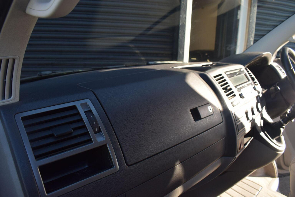 VOLKSWAGEN CALIFORNIA