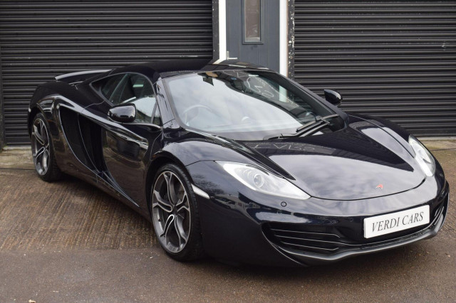 MCLAREN 12C 3.8T V8 SSG Euro 5 2dr