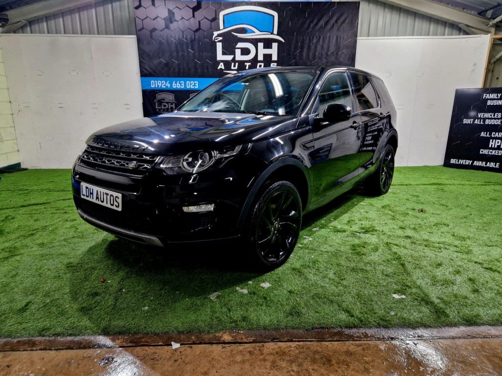 LAND ROVER DISCOVERY SPORT 2.0 TD4 HSE Black