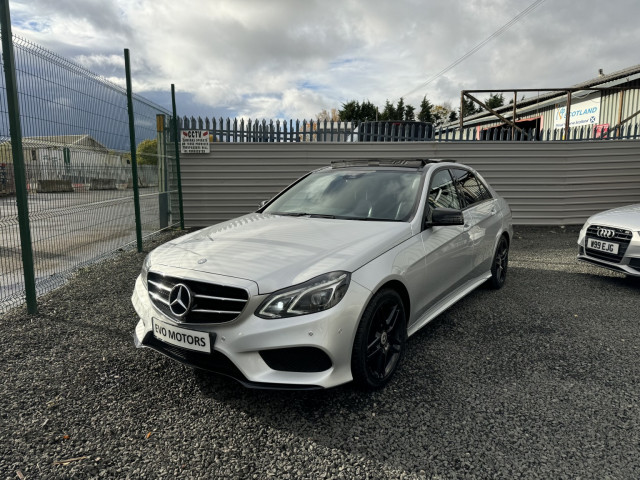 MERCEDES-BENZ E CLASS 2.1 E220 BlueTEC AMG Night Edition