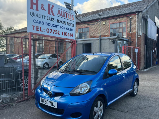 TOYOTA AYGO