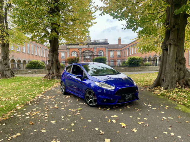 FORD FIESTA 1.6 T EcoBoost ST-3