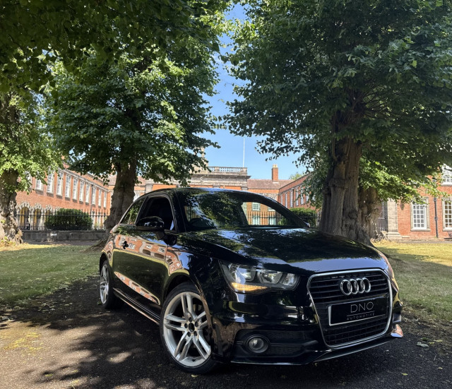 AUDI A1 1.4 TFSI S line