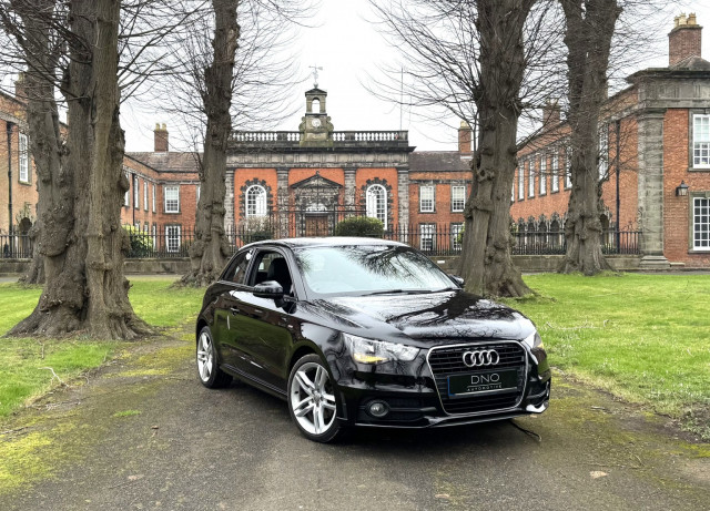 AUDI A1 1.4 TFSI S line