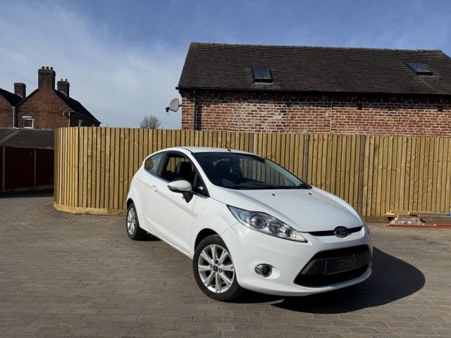 FORD FIESTA 1.3 Zetec