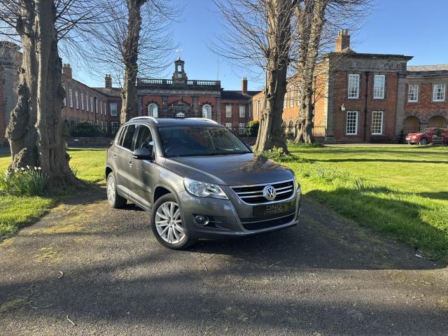 VOLKSWAGEN TIGUAN 2.0 TDI Sport