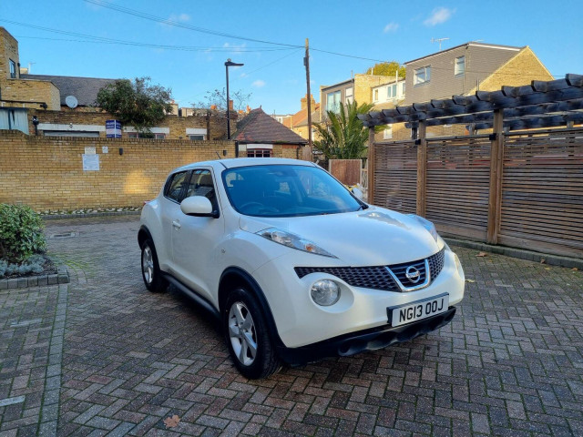 NISSAN JUKE