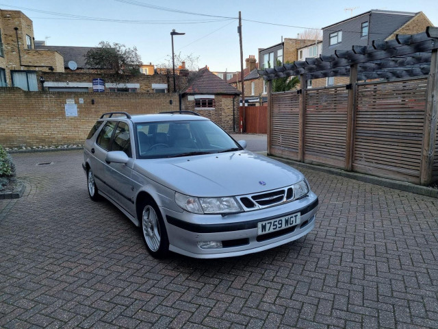 SAAB 9-5