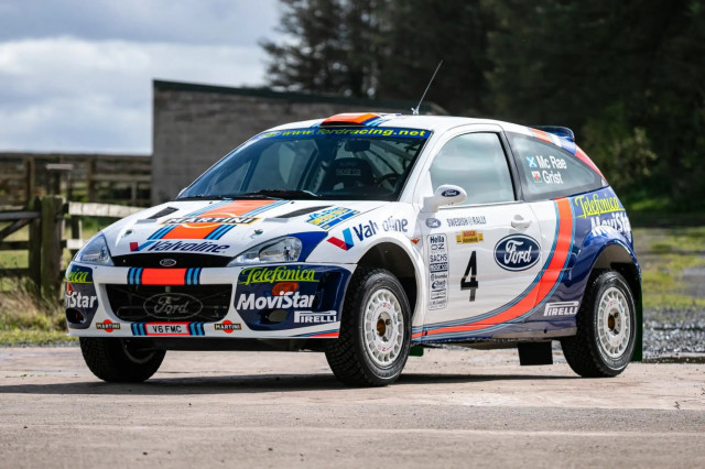 FORD FOCUS WRC Winner - Ex Colin McRae / Grist, Ex Carlos Sainz / Moya