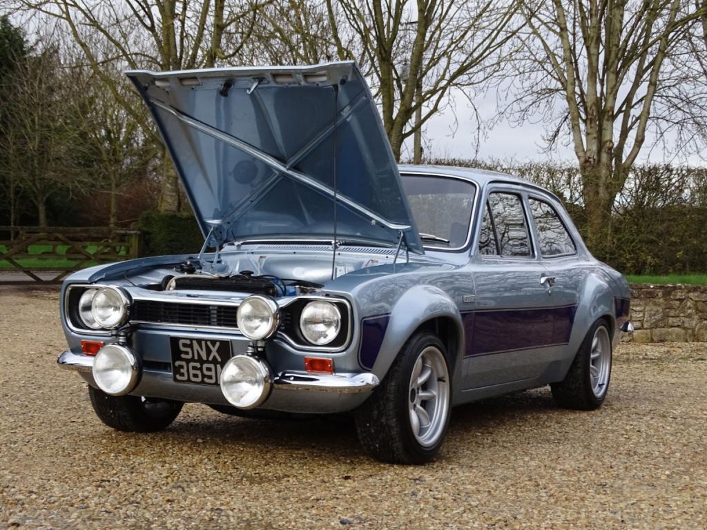 FORD ESCORT