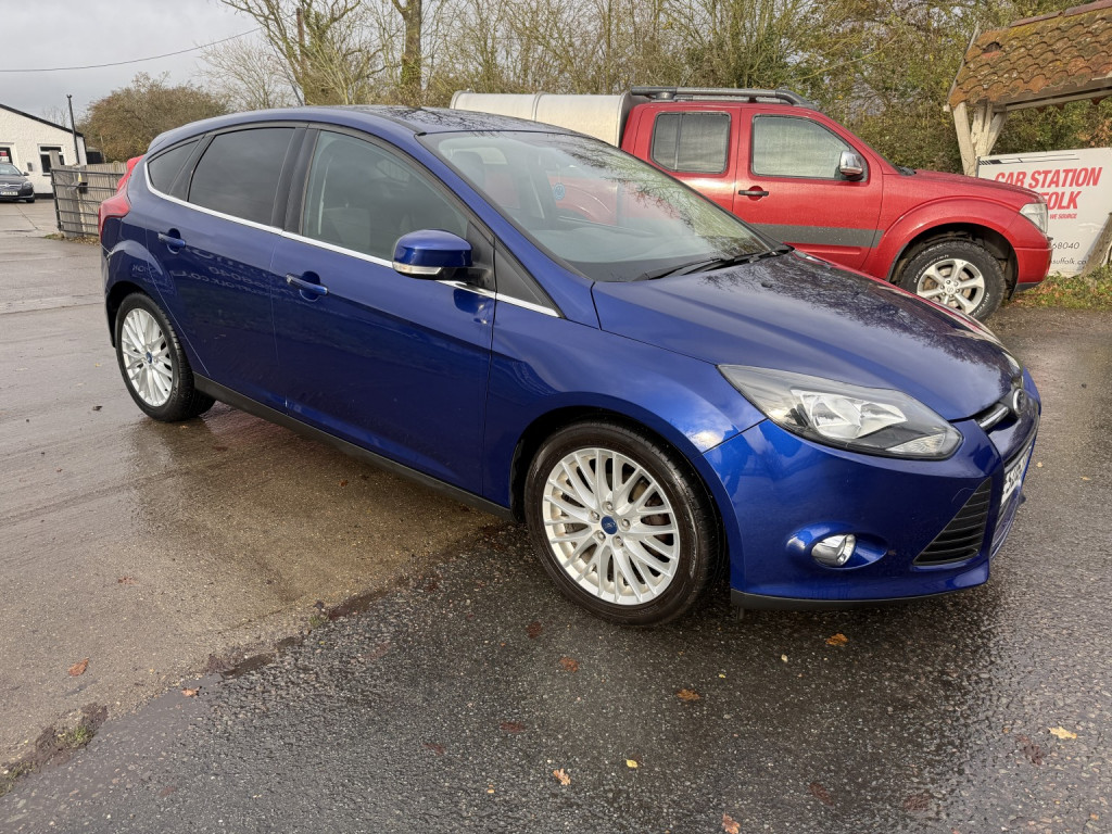 FORD FOCUS 1.0 T EcoBoost Zetec