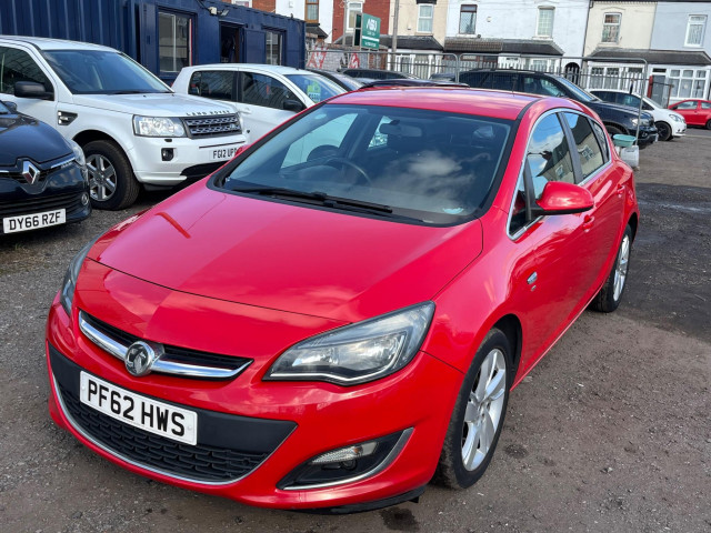 VAUXHALL ASTRA 1.6 16v SRi Euro 5 5dr