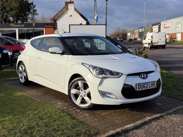 HYUNDAI VELOSTER