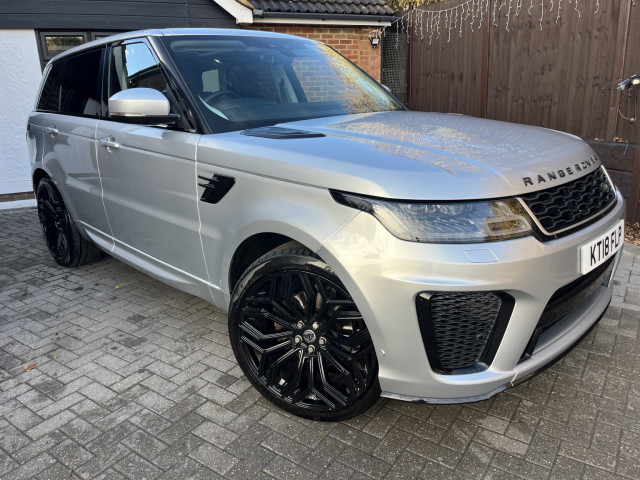 LAND ROVER RANGE ROVER SPORT 3.0 SD V6 HSE