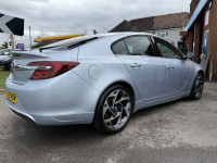 VAUXHALL INSIGNIA